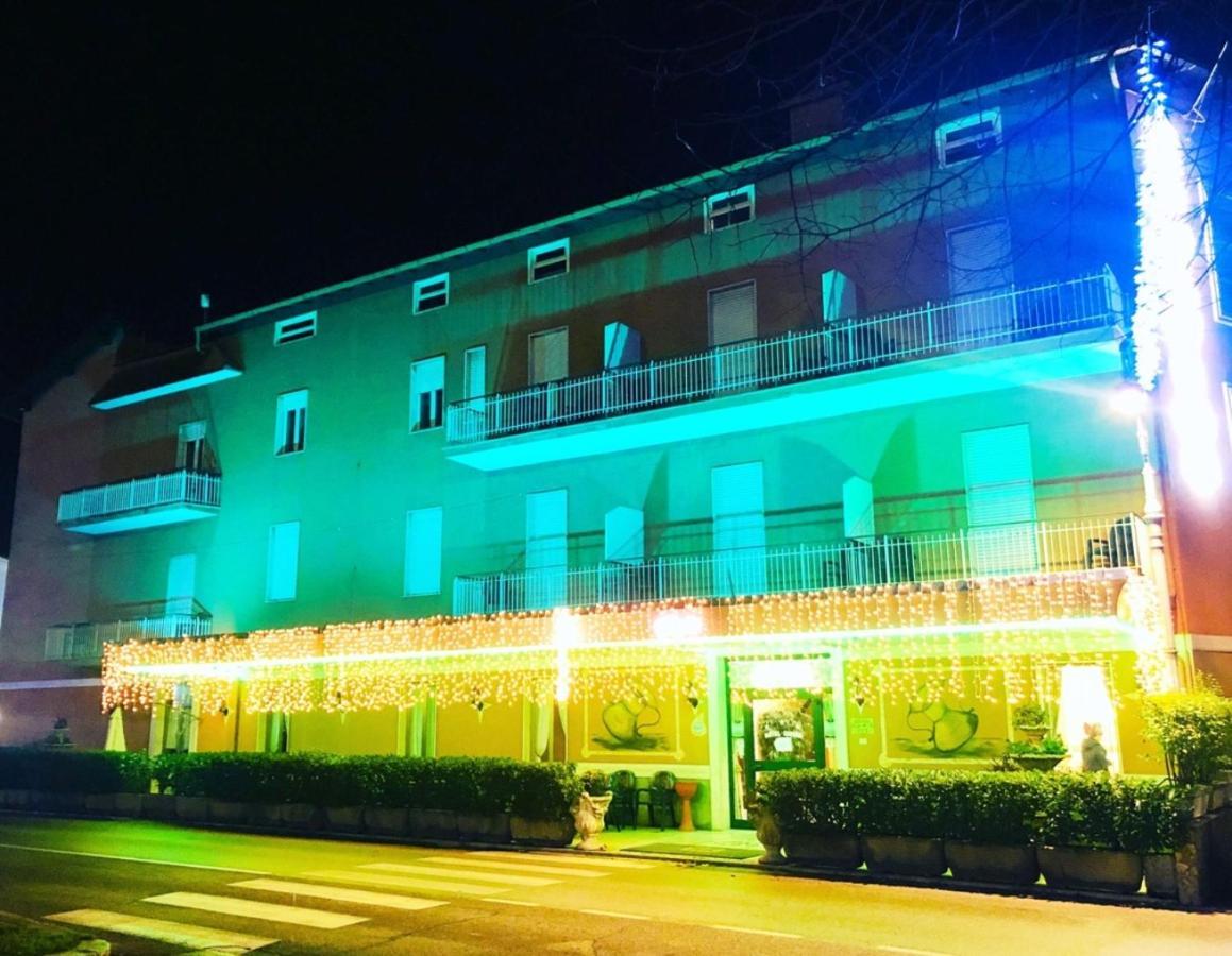 Hotel Elvira Fiuggi Eksteriør bilde