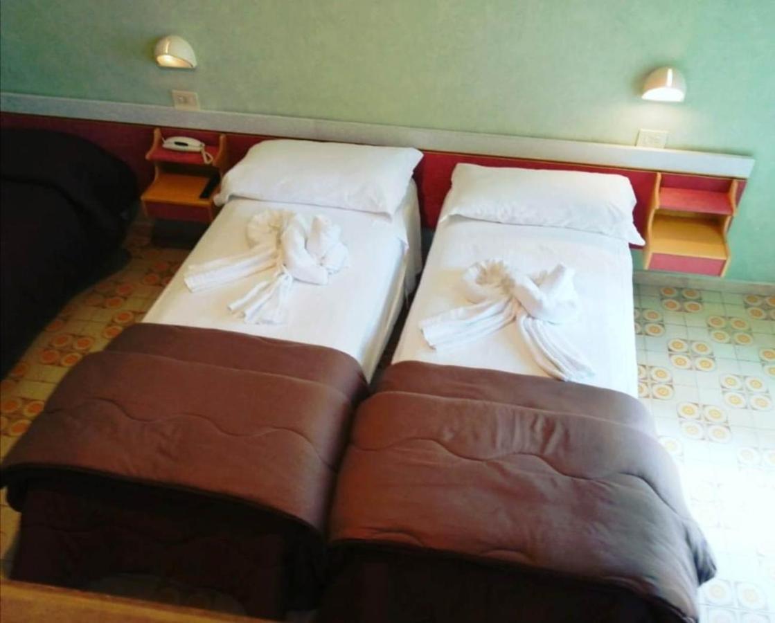 Hotel Elvira Fiuggi Eksteriør bilde