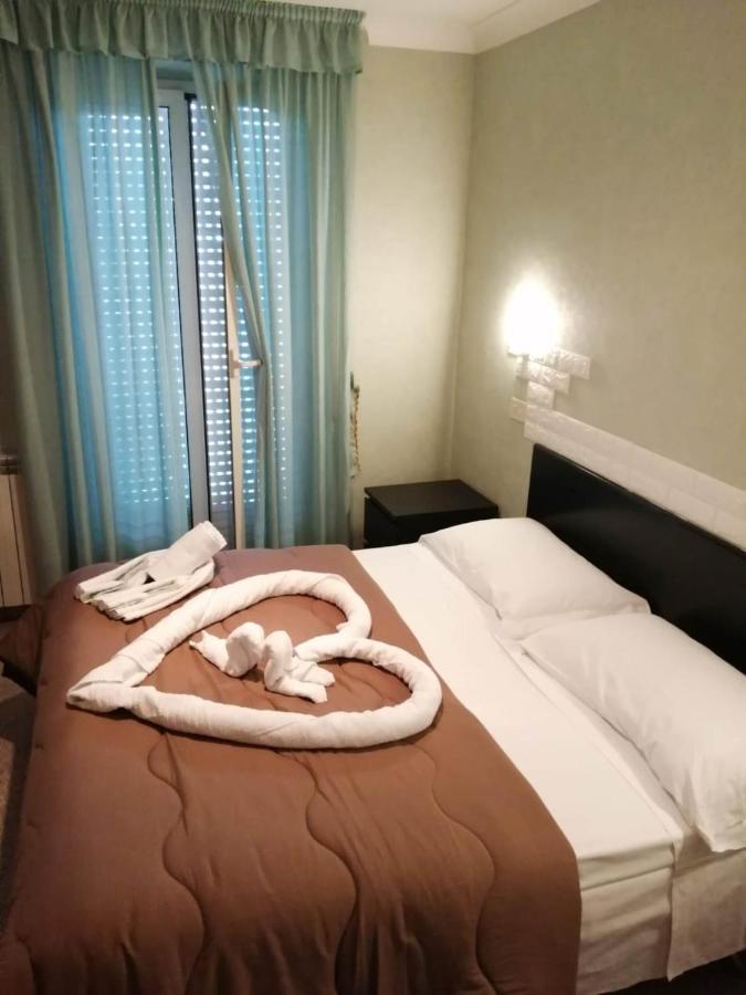 Hotel Elvira Fiuggi Eksteriør bilde